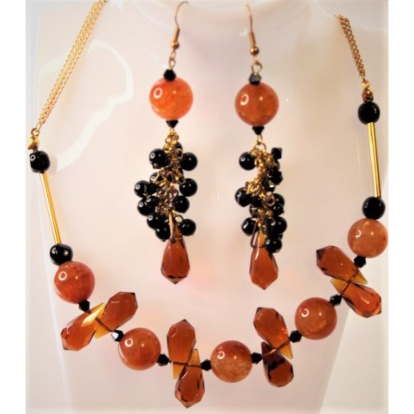 Adele | Necklace + Earrings