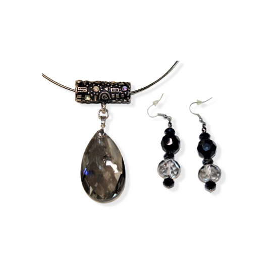 Donet | Necklace + Earring Set