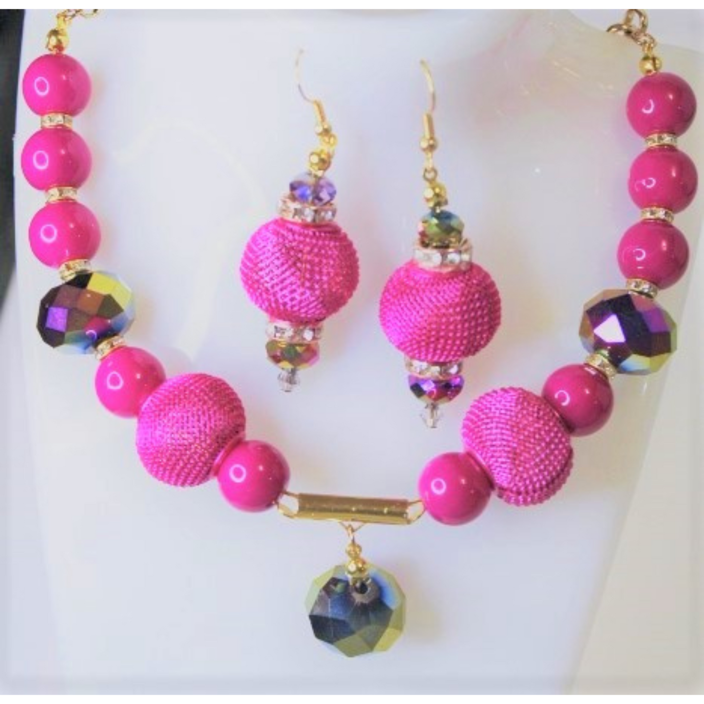 Olivia | Necklace + Earrings